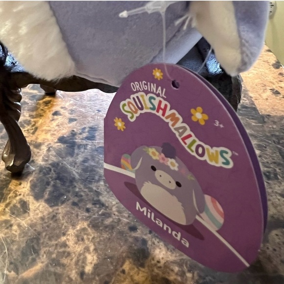 Squishmallows - Milanda - Picture 3 of 7